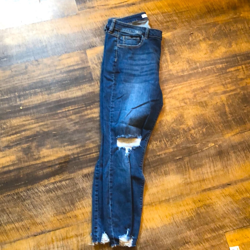 Discount Divas denim blue jeans